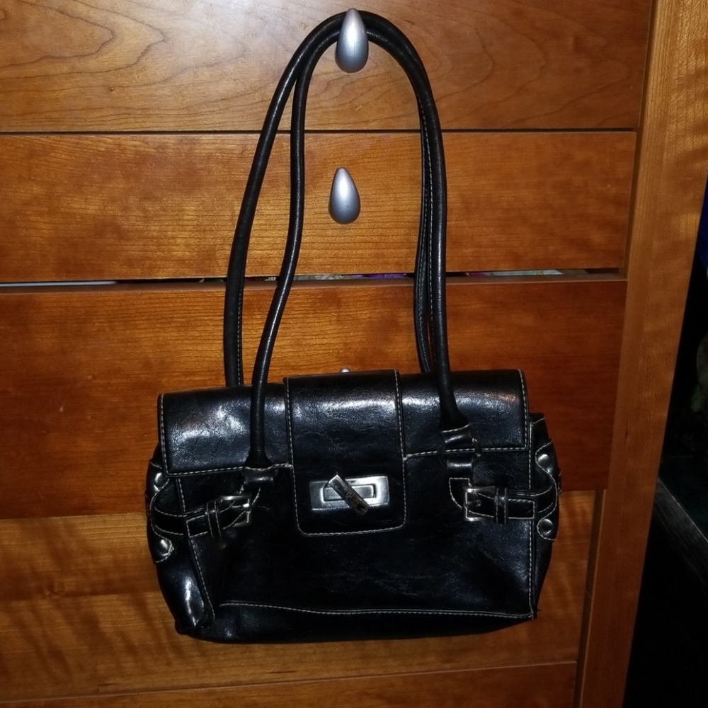 Apt 9 little bag